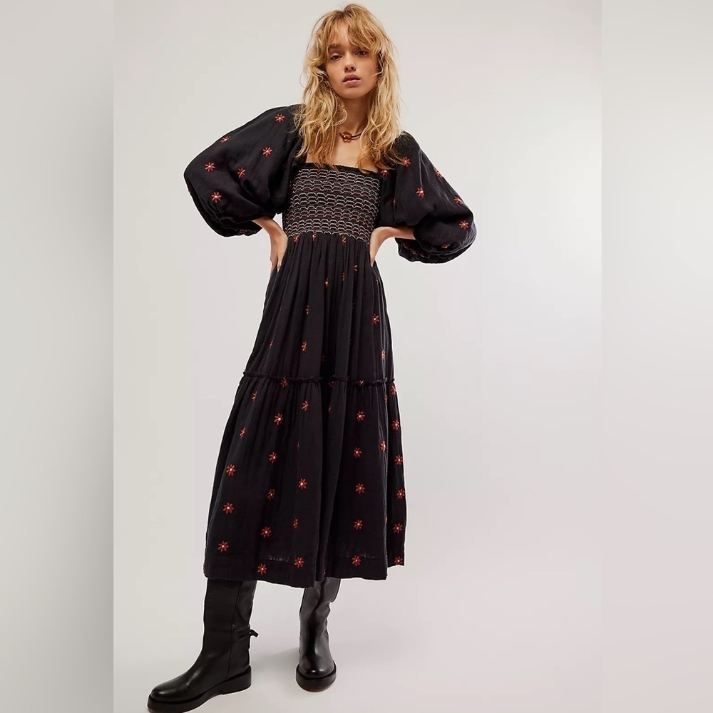 Free People Dahlia Embroidered Maxi Dress Smocked Floral Size XS NWT